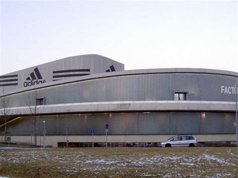 partij adidas|Adidas german wikipedia.